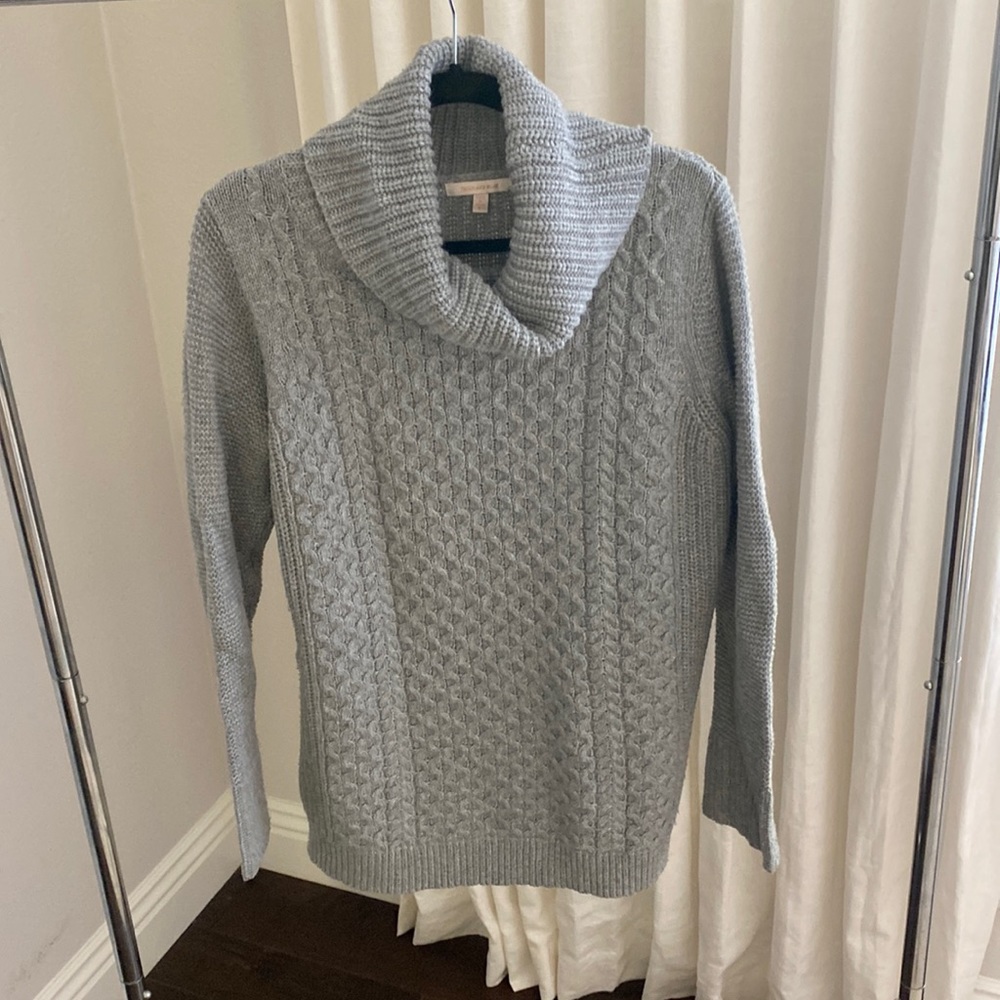 Chunky Turtle Neck Sweater